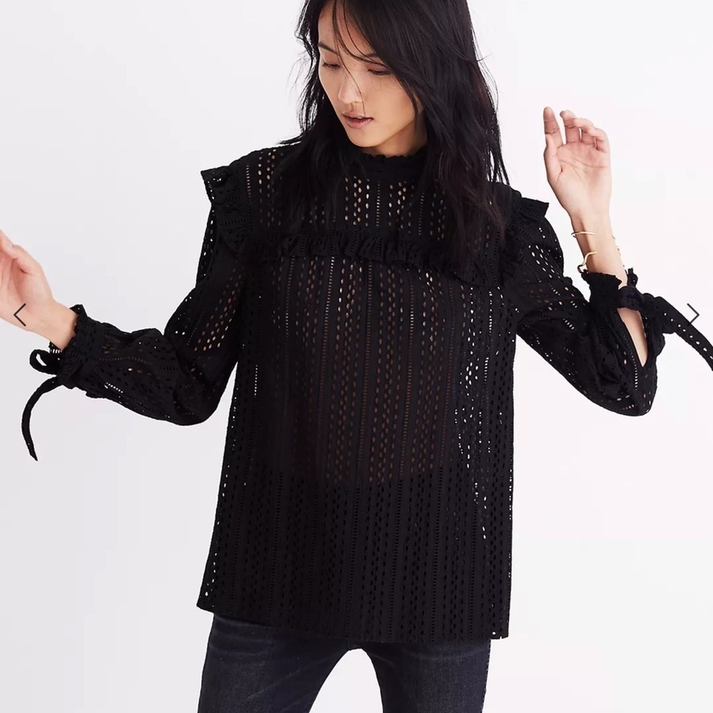 Madewell Eyelet Mockneck Ruffle Top black color size XS T10